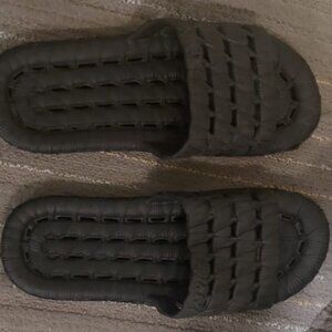 Brand New Shark Slippers for Men size 9.5